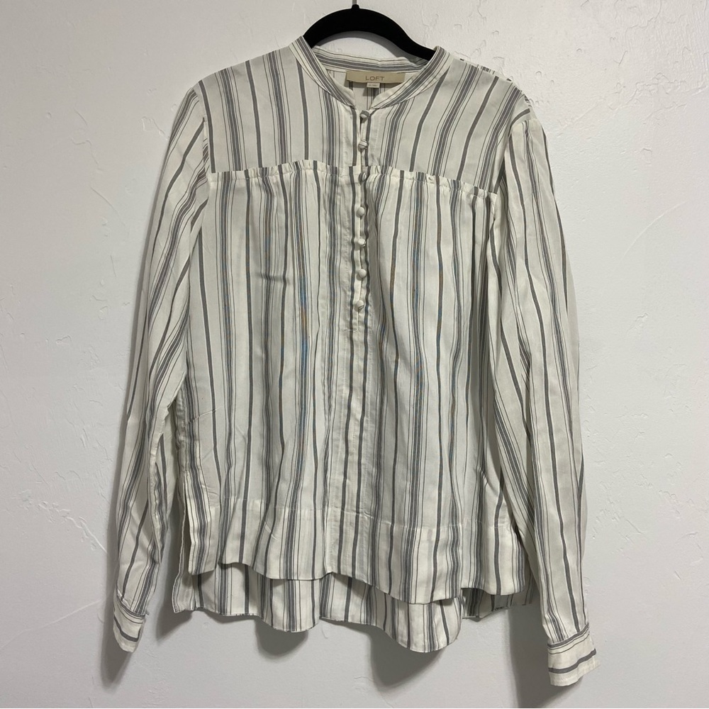 Loft Women's Medium Top Blouse Shirt Striped Gray Off White Long Sleeve